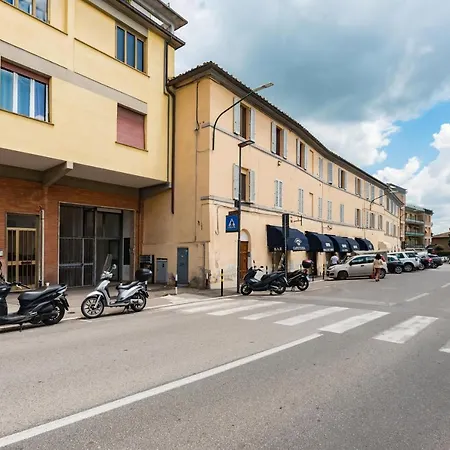 Apartment Loft P.ta Pispini: Near Piazza Del Campo W/parking *