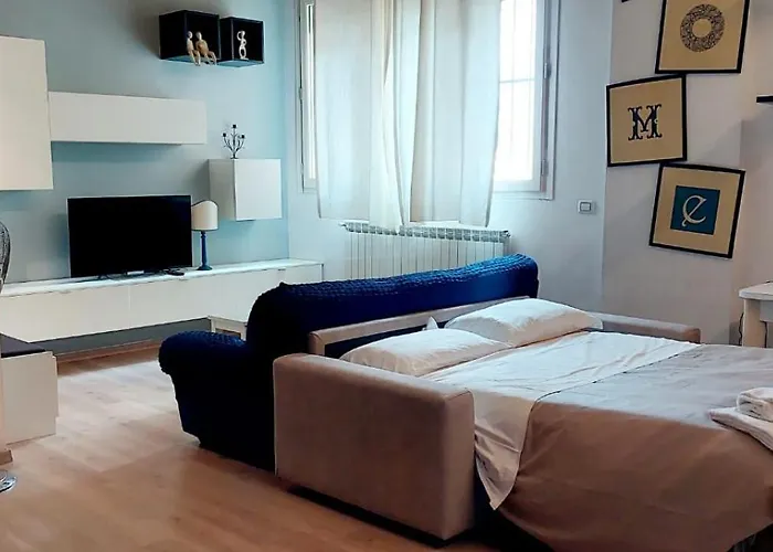 Loft P.ta Pispini: Near Piazza Del Campo W/parking Siena
